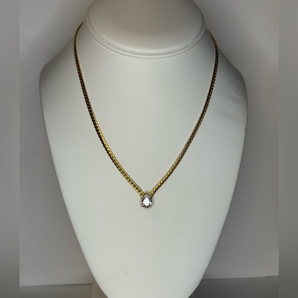 Elegant Gold Cubic Zirconia Necklace Wedding - Picture 4 of 4